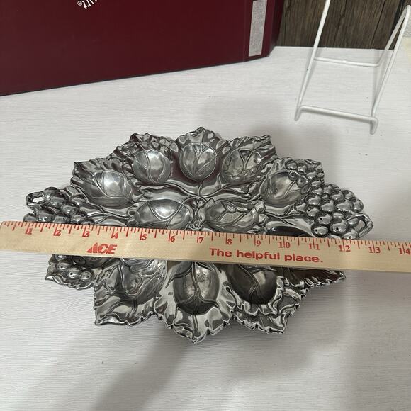 Arthur Court 2004 Grape Deviled Egg Holder Aluminum Taiwan Easter Christmas - Picture 5 of 6